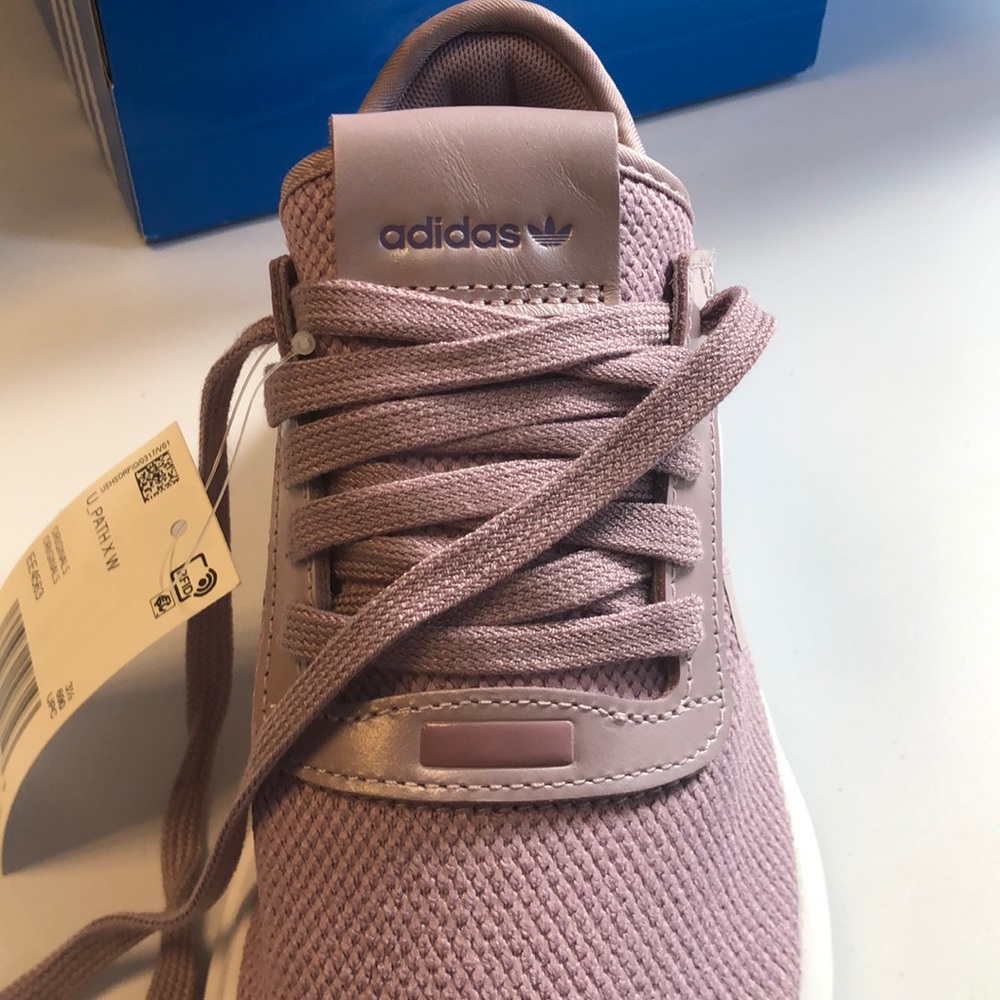 Brand new adidas sneakers! - Picture 4 of 8